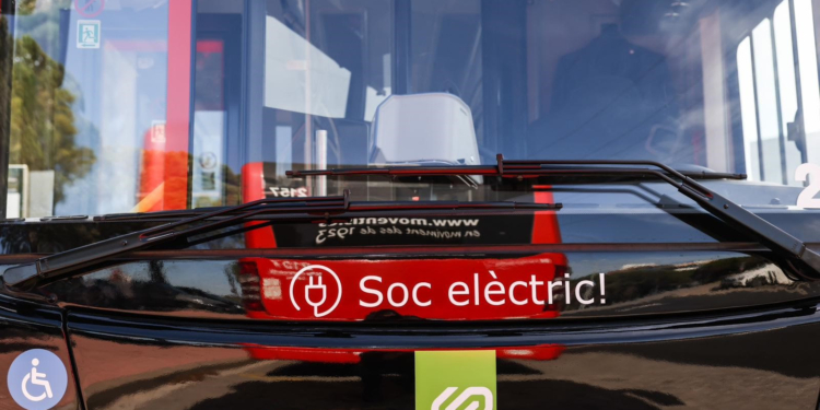 Moventis pone en funcionamiento nuevos autobuses