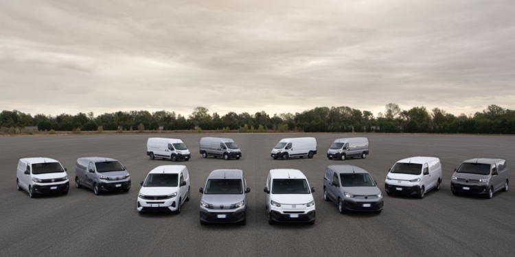 Stellantis inicia el año liderando el mercado de vehículos comerciales