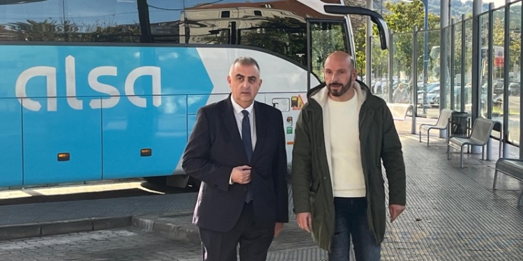 Cantabria adjudica las obras de reparación de la terminal de Laredo