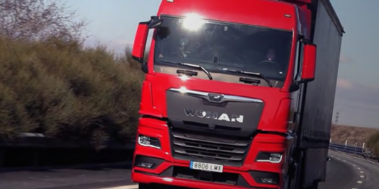 La iniciativa WoMAN pone en marcha su segunda edición