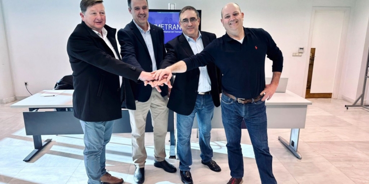 Pymetrans cifra en 400 euros mensuales por camión la subida del gasóleo