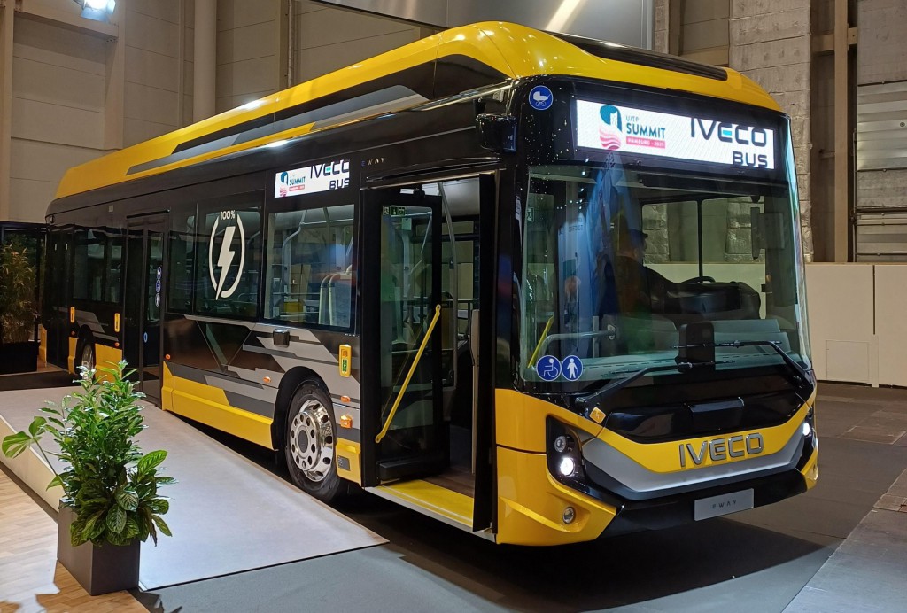 Cocentro culmina la entrega de 60 vehículos al Grupo Interbus